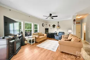 371 Starnes Cove Rd, Candler, NC 28715 - Photo 4