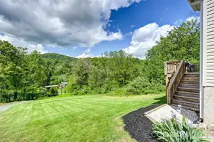 371 Starnes Cove Rd, Candler, NC 28715 - Photo 2