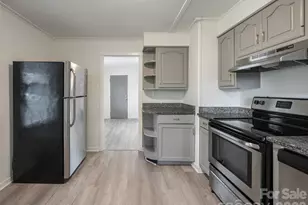 20 Baldwin St, Asheville, NC 28803 - Photo 16