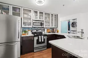 509 N Graham St, Charlotte, NC 28202 - Photo 6