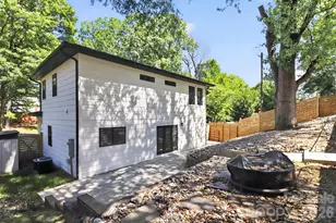 5026 Buckingham Dr, Charlotte, NC 28209 - Photo 42