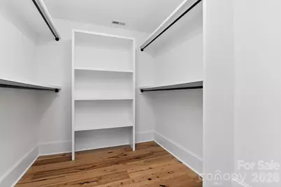 5026 Buckingham Drive, Charlotte, NC 28209 - Photo 28