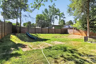 5026 Buckingham Dr, Charlotte, NC 28209 - Photo 46
