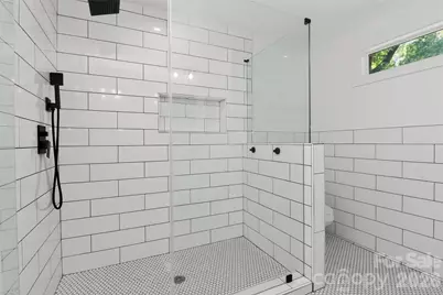 5026 Buckingham Drive, Charlotte, NC 28209 - Photo 26
