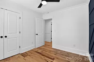 5026 Buckingham Dr, Charlotte, NC 28209 - Photo 38