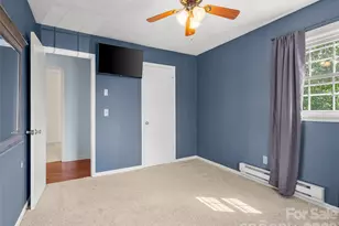 84 Candlelight Cir, Clyde, NC 28721 - Photo 16