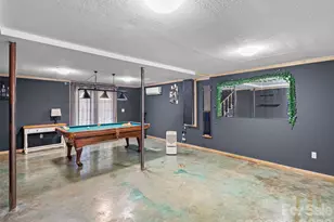 84 Candlelight Cir, Clyde, NC 28721 - Photo 20