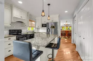 102 White Oak Dr, Hendersonville, NC 28791 - Photo 12
