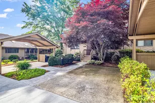 102 White Oak Dr, Hendersonville, NC 28791 - Photo 4
