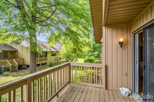 102 White Oak Dr, Hendersonville, NC 28791 - Photo 18