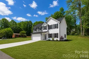 4147 2nd St NE, Hickory, NC 28601 - Photo 2