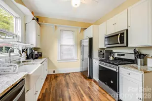 107 Courtland Ave, Asheville, NC 28801 - Photo 12