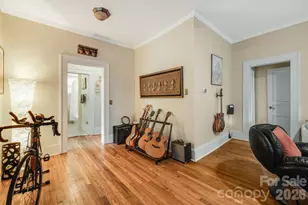 107 Courtland Ave, Asheville, NC 28801 - Photo 10