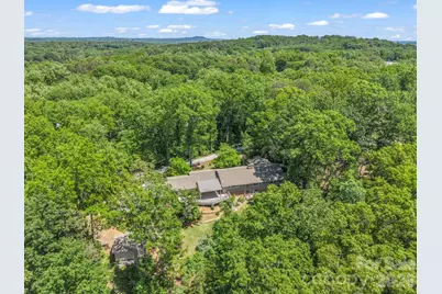 7 Hearthstone Lane, Landrum, SC 29356 - Photo 6