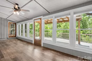 7 Hearthstone Ln, Landrum, SC 29356 - Photo 28