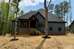 276 Broken Arrow Dr, Statesville, NC 28677 - Photo 2