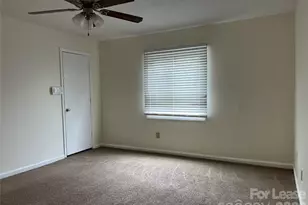 1911 Smoke Ridge Ct, Charlotte, NC 28210 - Photo 10