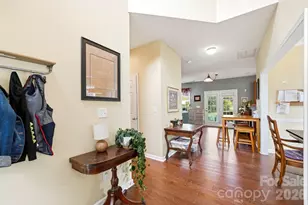 322 Wildbriar Rd, Fletcher, NC 28732 - Photo 6