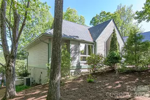 133 Forest View Dr, Flat Rock, NC 28731 - Photo 34
