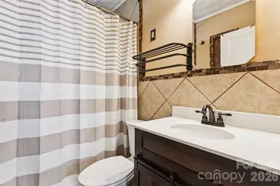 2224 Dundeen Street, Charlotte, NC 28216 - Photo 16