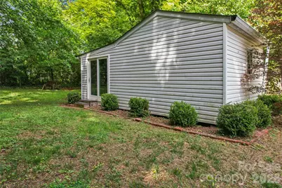 2224 Dundeen Street, Charlotte, NC 28216 - Photo 22
