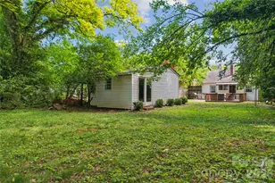 2224 Dundeen St, Charlotte, NC 28216 - Photo 24