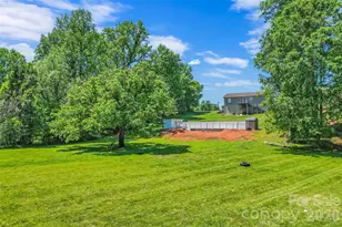 3104 Zion Church Rd, Hickory, NC 28602 - Photo 34