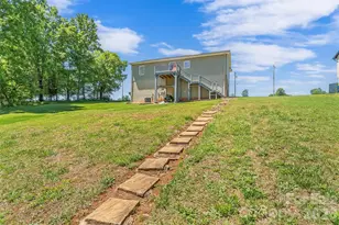 3104 Zion Church Rd, Hickory, NC 28602 - Photo 30