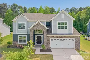 7202 Glenroe Dr, Huntersville, NC 28078 - Photo 2