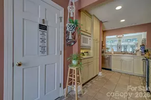 114 Pine Grove Cir, Lake Wylie, SC 29710 - Photo 22