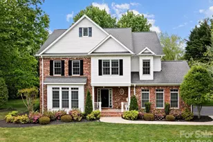 103 Berry Hill Dr, Hendersonville, NC 28791 - Photo 1