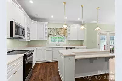 103 Berry Hill Drive #10, Hendersonville, NC 28791 - Photo 20