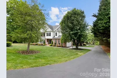 103 Berry Hill Drive #10, Hendersonville, NC 28791 - Photo 6