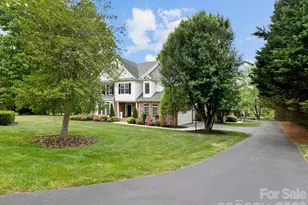 103 Berry Hill Dr, Hendersonville, NC 28791 - Photo 6