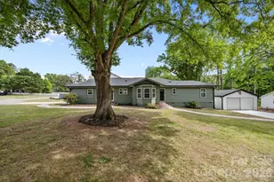 6109 Cora St, Charlotte, NC 28216 - Photo 4