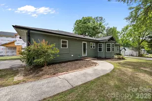6109 Cora St, Charlotte, NC 28216 - Photo 2