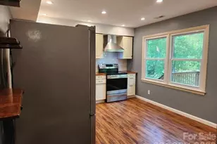 328 Swamp Fox Dr, Fort Mill, SC 29715 - Photo 14