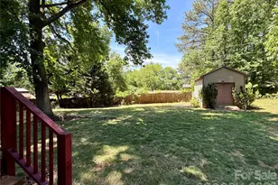 127 Sequoia Dr, Gastonia, NC 28052 - Photo 4