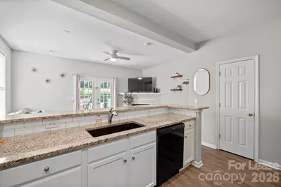 11339 Dundarrach Lane, Charlotte, NC 28277 - Photo 6