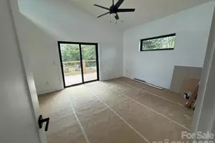 3 Locust St, Asheville, NC 28804 - Photo 14