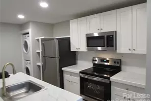 534 N Church St, Mooresville, NC 28115 - Photo 8