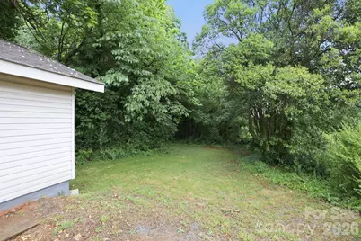 3100 Avalon Avenue, Charlotte, NC 28208 - Photo 18