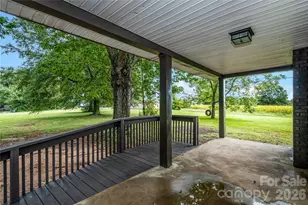 112 Robinette Ln, Statesville, NC 28677 - Photo 16