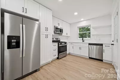 5423 Lantana Avenue, Charlotte, NC 28212 - Photo 10