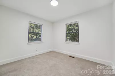 5423 Lantana Avenue, Charlotte, NC 28212 - Photo 18