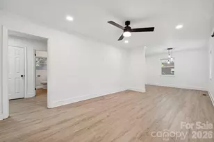 5423 Lantana Ave, Charlotte, NC 28212 - Photo 2