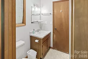 172 W Wilderness Rd, Lake Lure, NC 28746 - Photo 10