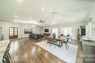 19533 Bustle Rd, Cornelius, NC 28031 - Photo 6