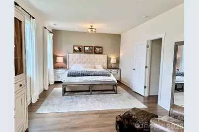 137 Marianne Drive, Hendersonville, NC 28739 - Photo 6