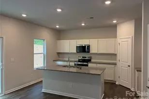 2720 Trawler Wy, Kannapolis, NC 28083 - Photo 2